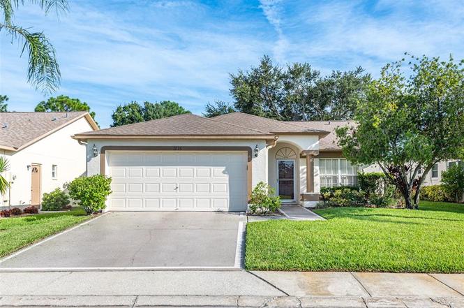 11116 Villas ON The Green Dr #98, RIVERVIEW, FL 33579 | MLS# T3399972 ...