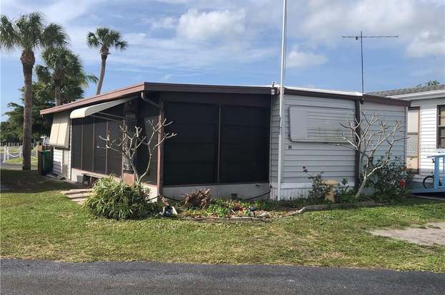 Check Out This Awesome Listing On Airbnb On The Beach Steps From Swimming In Manasota Key Get 25 Credit With Ai Patio Bungalow
