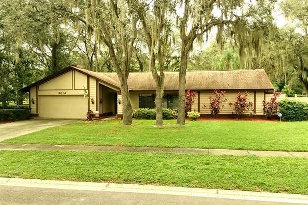 3002 Wister Cir Valrico Fl 33596 Mls T2898868 Redfin
