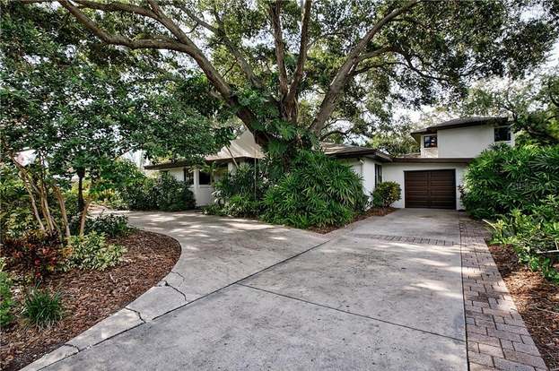 1922 Oleander St Sarasota Fl 34239 Mls A4442884 Redfin