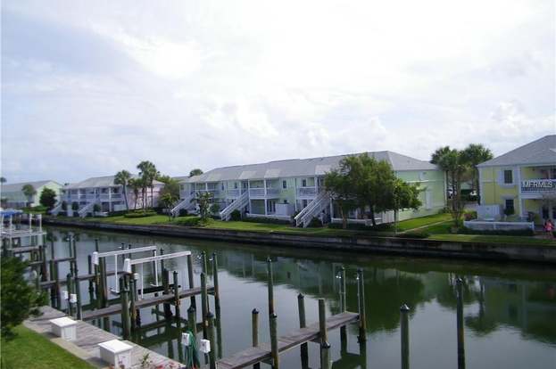 4924 Beach Dr Se Unit D St Petersburg Fl 33705 Mls U7769943 4924 Beach Dr Se Unit D St Petersburg Fl 33705