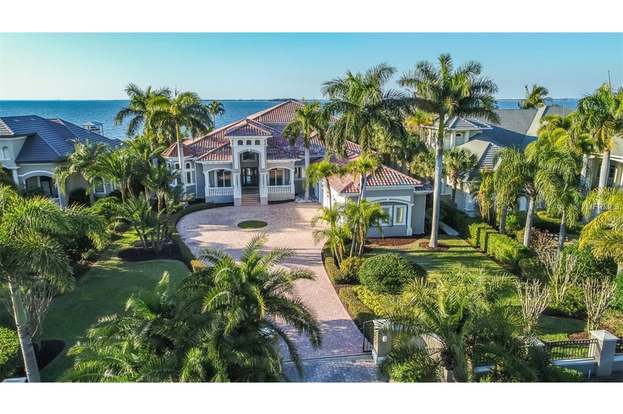 6520 Surfside Blvd Apollo Beach Fl 33572 Mls T2862999 Redfin 6520 Surfside Blvd Apollo Beach Fl 33572