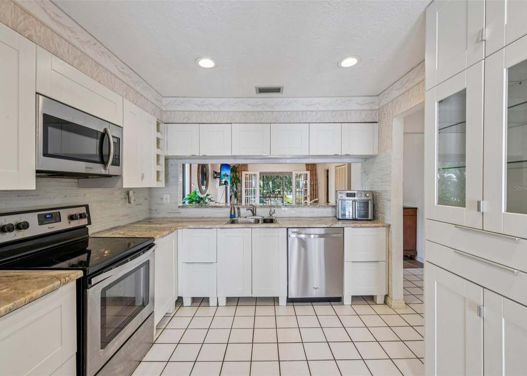 2 Huntley Ct, HAINES CITY, FL 33844