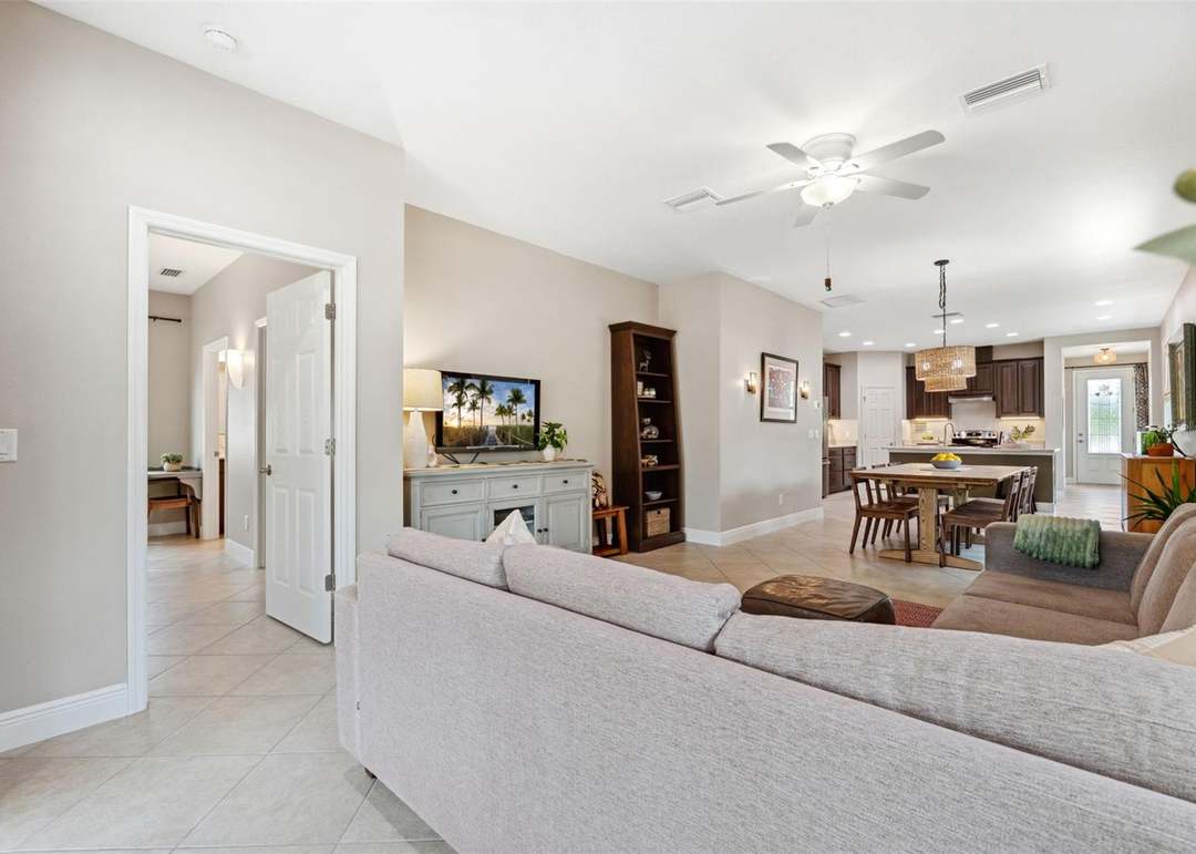 3877 Burdick Loop, ODESSA, FL 33556