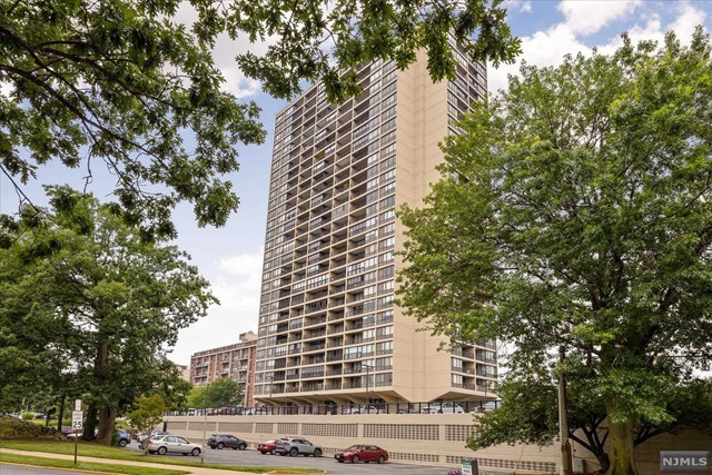 6 Horizon Rd #2609, Fort Lee, NJ 07024 | MLS# 21015084 | Redfin