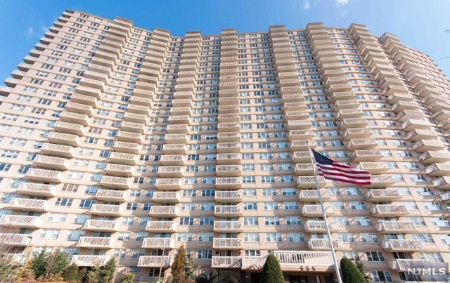 555 North Ave Unit 22L, Fort Lee, NJ 07024 | MLS# 20021185 | Redfin