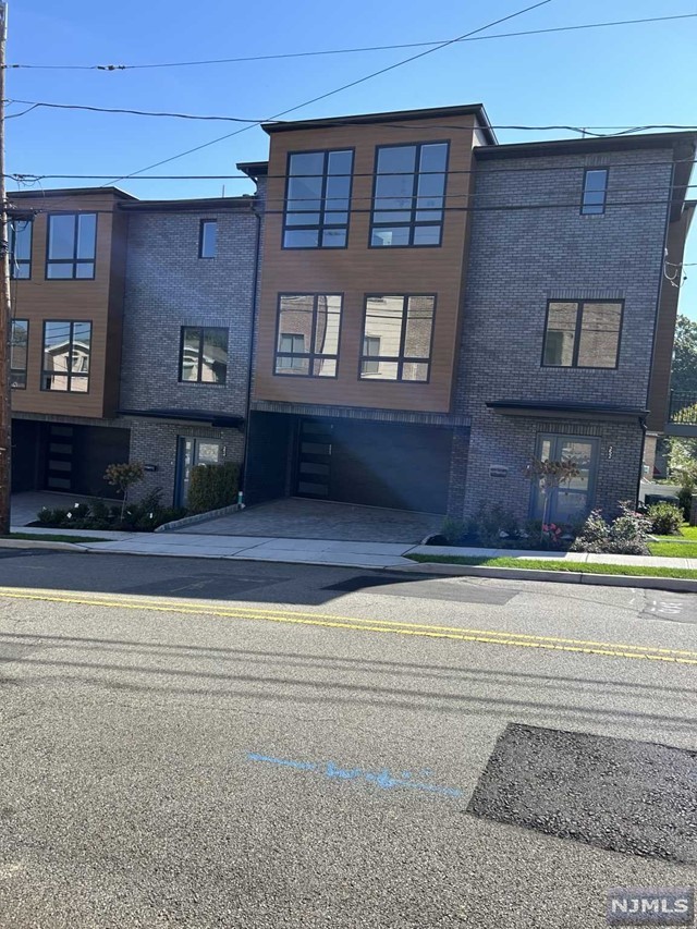 254 4th St, Palisades Park, NJ 07650 MLS 23030703 Redfin