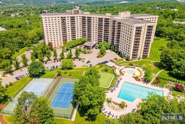 2 Claridge Dr Unit 9AE Verona NJ 07044 MLS 23015730 Redfin 2 Claridge Dr Unit 9AE Verona NJ 07044 MLS 23015730 Redfin