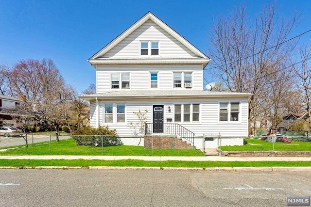 75 Anderson Ave Bergenfield NJ 07621 MLS 21012894 Redfin