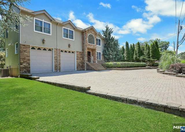 Property at 215 White Ave, Old Tappan, NJ 07675, 4 beds, 2.5 baths