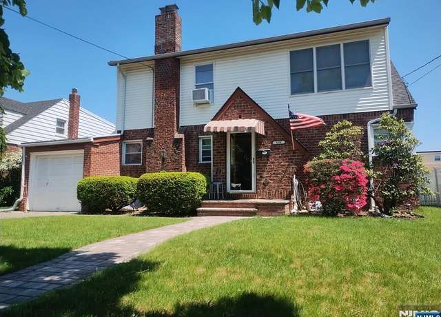 Property at 608 Fair Lawn Pkwy, Saddle Brook, NJ 07663, 4 beds, 2 baths
