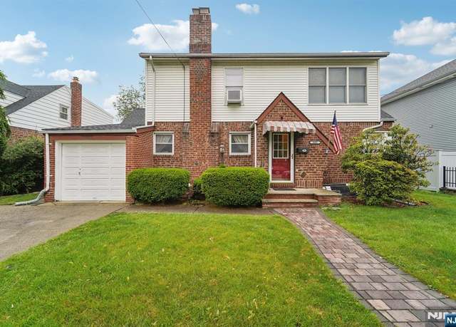 Property at 608 Fair Lawn Pkwy, Saddle Brook, NJ 07663, 4 beds, 2 baths