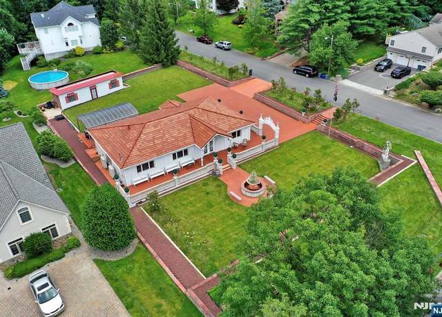 Property at 85 Francisco Ave, Little Falls, NJ 07424, 3 beds, 2.5 baths