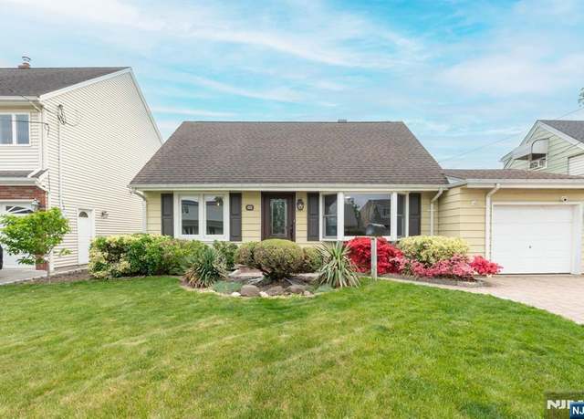 Property at 186 Cambridge Ave, Saddle Brook, NJ 07663, 3 beds, 1 bath
