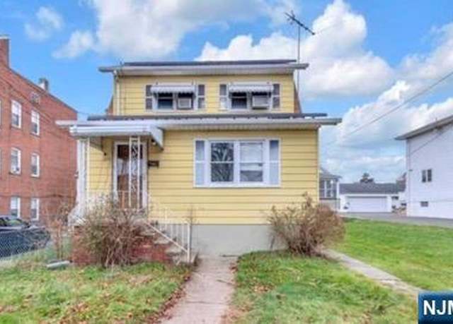Property at 257 Palisade Ave, Garfield, NJ 07026, 4 beds, 2 baths