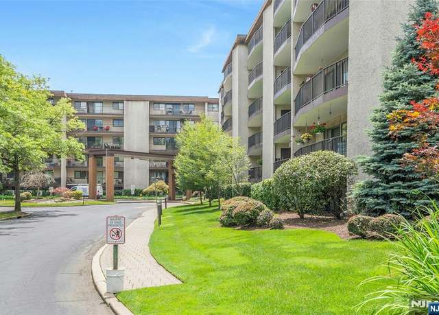 Property at 521 N Piermont Ave #225, River Vale, NJ 07675, 1 bed, 1.5 baths