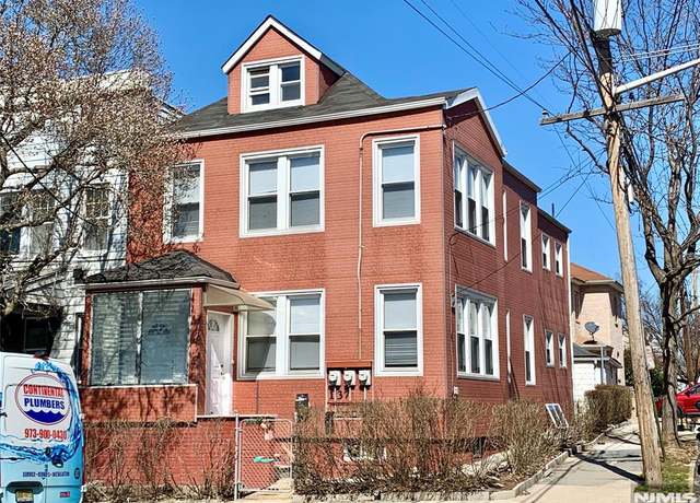 Property at 137 Bergen Ave, Kearny, NJ 07032, 5 beds, 2 baths