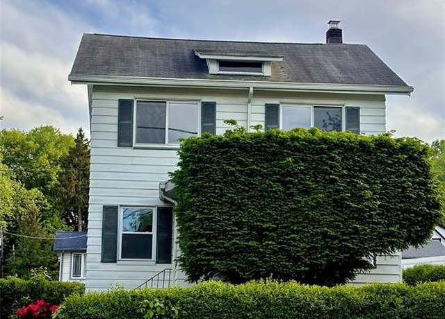 Property at 62 Selvage Ave, Teaneck, NJ 07666, 3 beds, 1 bath