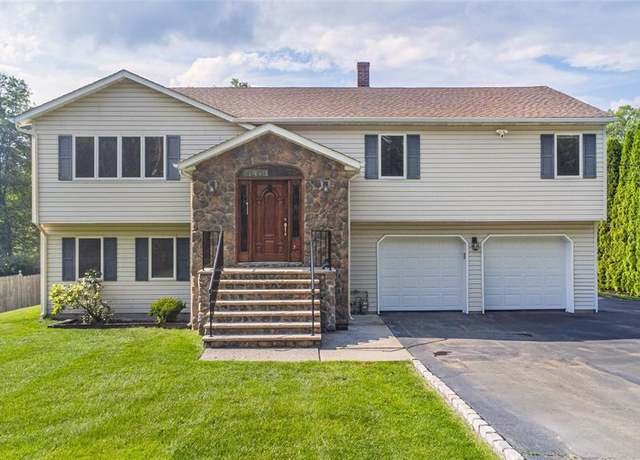 Property at 36 Bellows Ln, Montville Township, NJ 07082, 4 beds, 3 baths