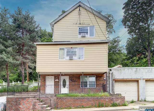 Property at 114 Hackensack Ave, Ridgefield Park, NJ 07660, 3 beds, 2 baths