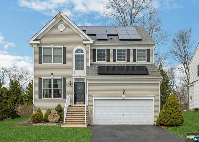 Property at 60 Helms Mill Rd, Hackettstown, NJ 07840, 4 beds, 2.5 baths