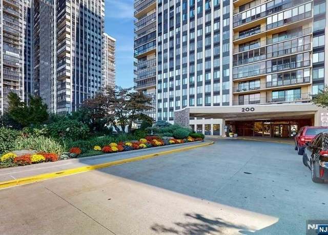 Property at 200 Winston Dr #418, Cliffside Park, NJ 07010, 2 beds, 2 baths