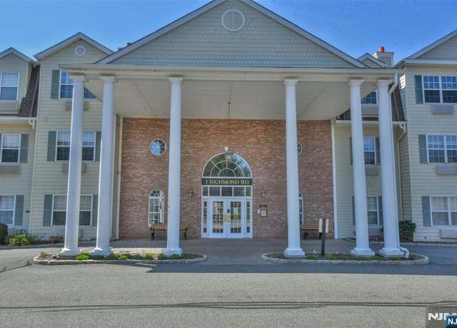 Property at 1410 Richmond Rd #410, West Milford, NJ 07480, 2 beds, 1.5 baths