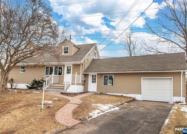 Property at 77 Huemmer Ter, Clifton, NJ 07013, 3 beds, 2.5 baths
