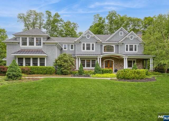 Property at 3 Bridle Way, Saddle River, NJ 07458, 6 beds, 6.5 baths