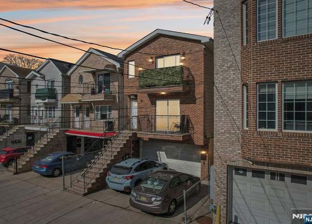 Property at 4711 Broadway Unit 1A, Union City, NJ 07087, 1 bed, 1 bath