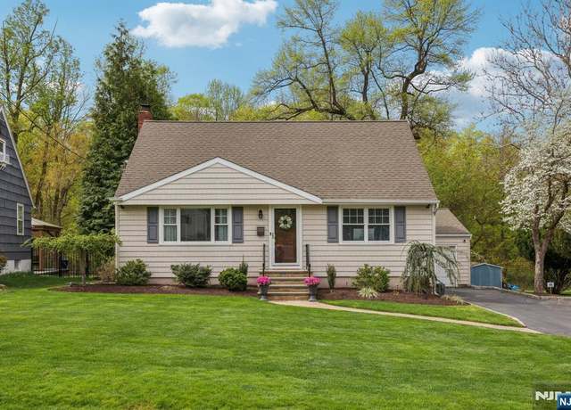Property at 105 Deerfield Rd, West Caldwell, NJ 07006, 4 beds, 2 baths