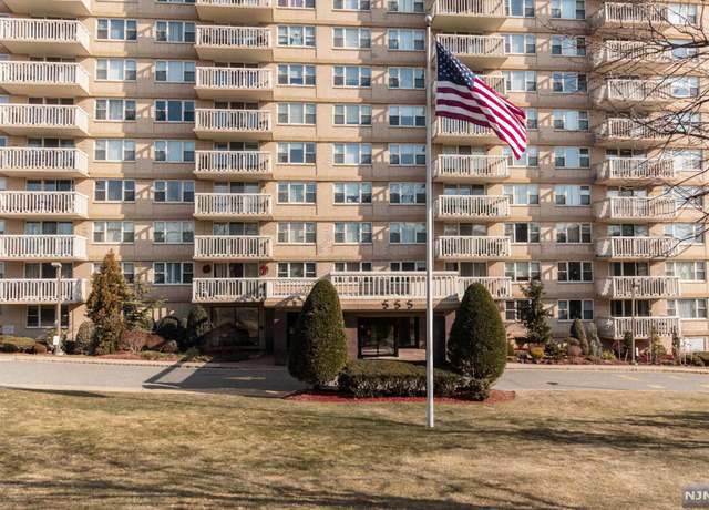 Property at 555 North Ave Unit 25K, Fort Lee, NJ 07024, 2 beds, 2 baths