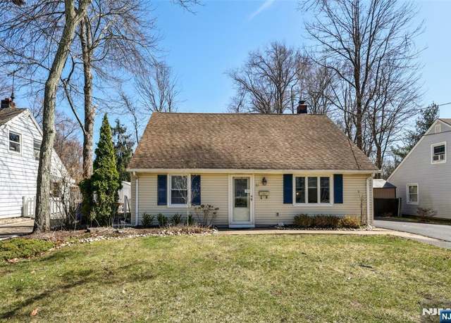 Property at 37 Hunterdon Rd, West Orange, NJ 07052, 4 beds, 2 baths