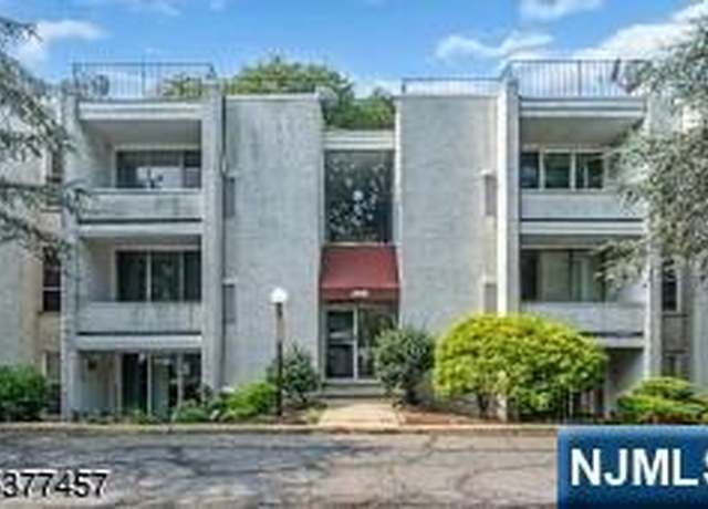 Property at 458 River Rd Unit A, Nutley, NJ 07110, 1 bed, 1 bath