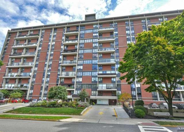 Property at 4 Horizon Rd #601, Fort Lee, NJ 07024, 2 beds, 2 baths