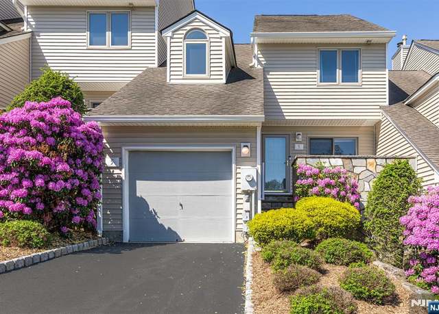 Property at 5 Knutsen Dr #191, West Orange, NJ 07052, 3 beds, 2.5 baths