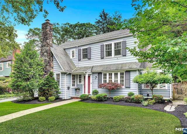 Property at 143 Morningside Rd, Verona, NJ 07044, 3 beds, 2.5 baths