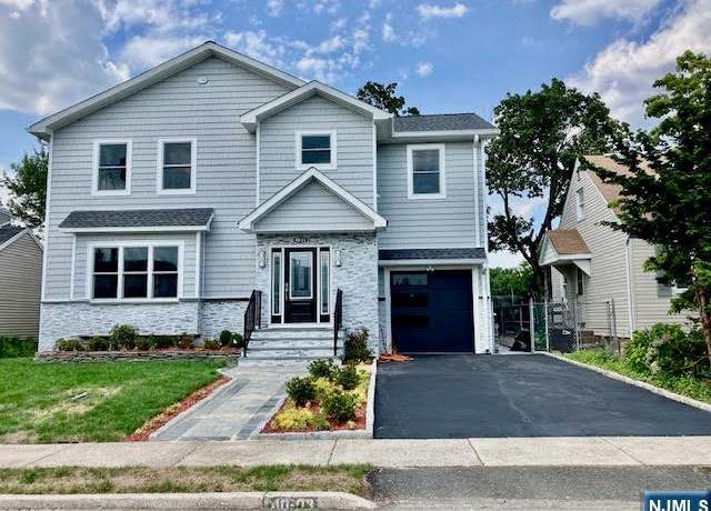 Property at 40-03 Taylor Rd, Fair Lawn, NJ 07410, 4 beds, 3.5 baths