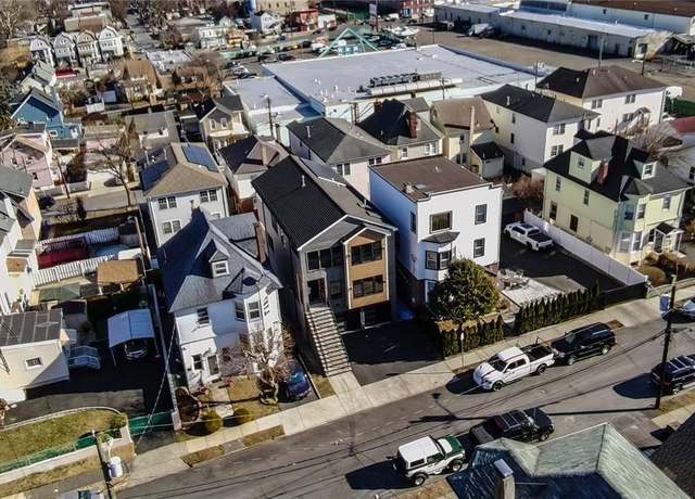 Property at 10 Ruby Pl, Newark, NJ 07104, 6 beds, 3.5 baths