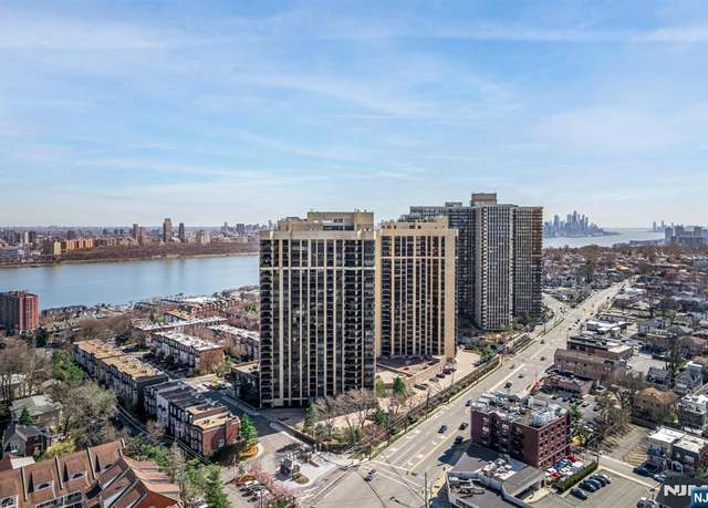 Property at 800 Palisade Ave #2009, Fort Lee, NJ 07024, 2 beds, 2.5 baths