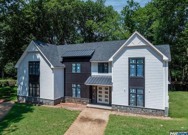 Property at 308 Spring Ln, Haworth, NJ 07641, 6 beds, 6.5 baths