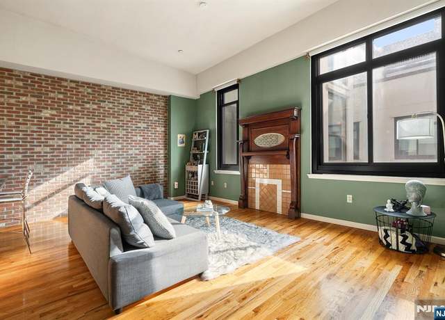 Property at 518-536 Gregory Ave Unit 410C, Weehawken, NJ 07086, 2 beds, 2 baths