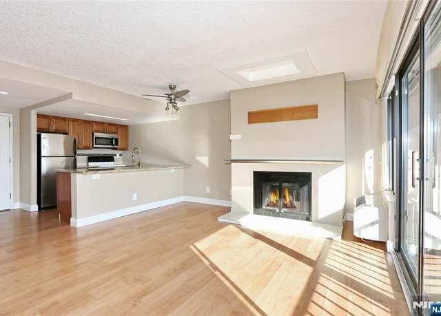 Property at 55 Clinton Pl #67, Hackensack, NJ 07601, 1 bed, 1 bath