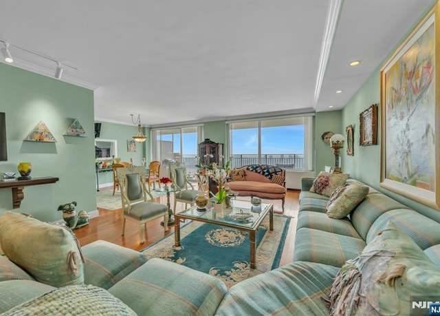 Property at 1530 Palisade Ave Unit 30G, Fort Lee, NJ 07024, 1 bed, 1.5 baths