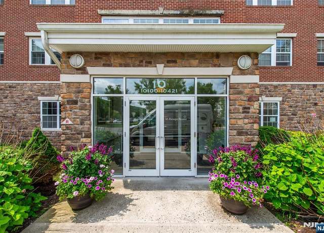 Property at 10315 Warrens Way, Wanaque, NJ 07465, 2 beds, 2 baths