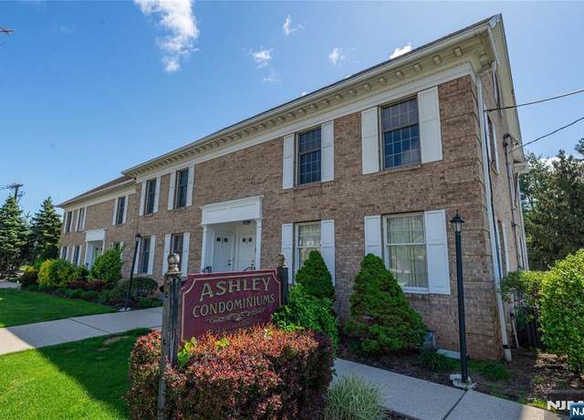 Property at 232 Hackensack St Unit 1B, Wood Ridge, NJ 07075, 2 beds, 2 baths