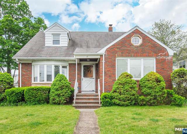 Property at 11 Duane Rd, Clifton, NJ 07013, 3 beds, 3 baths