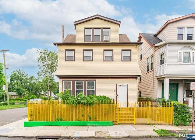 Property at 74 Smith St, Newark, NJ 07106, 6 beds, 4 baths