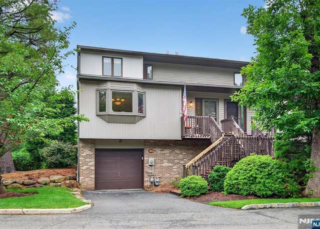 Property at 30 Peach Hill Ct, Ramsey, NJ 07446, 3 beds, 3.5 baths