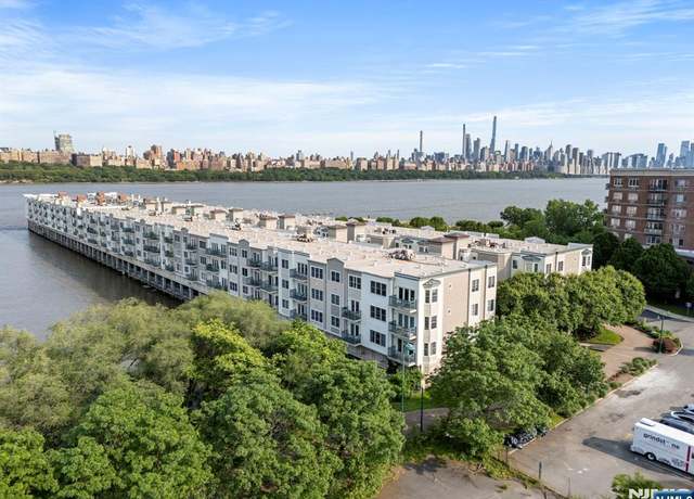 Property at 108 The Promenade #108, Edgewater, NJ 07020, 2 beds, 2 baths